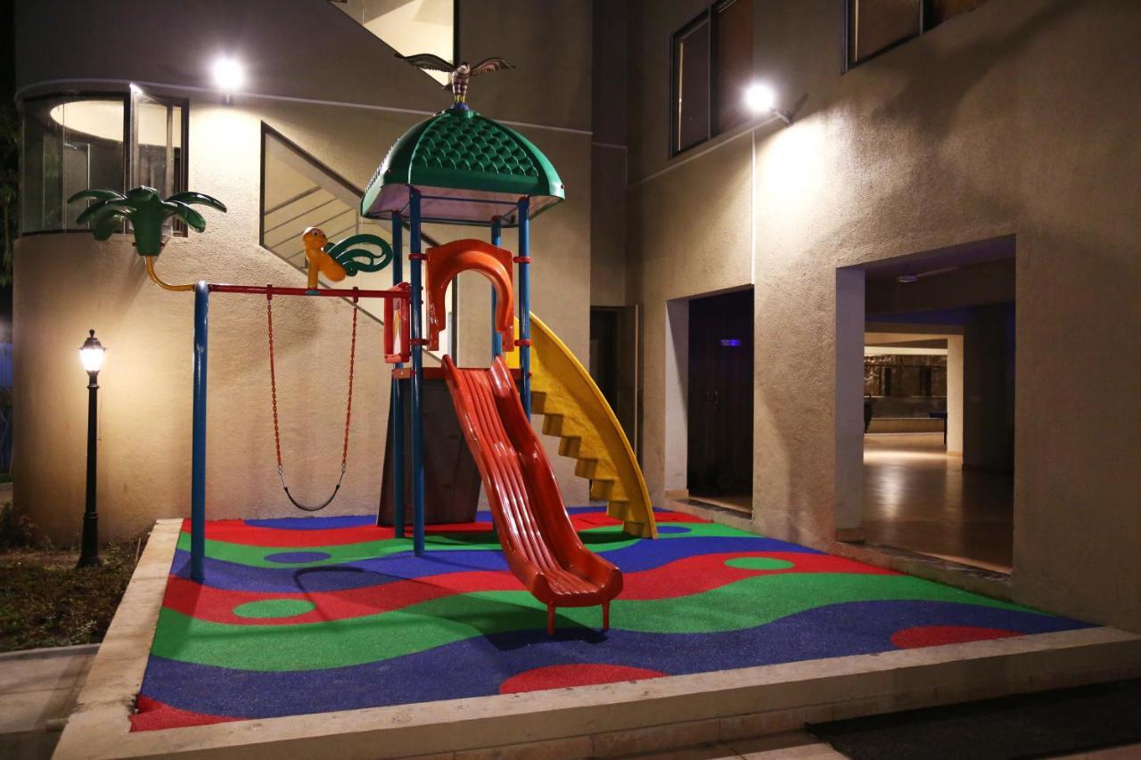 Vits Lonavala Otel Dış mekan fotoğraf