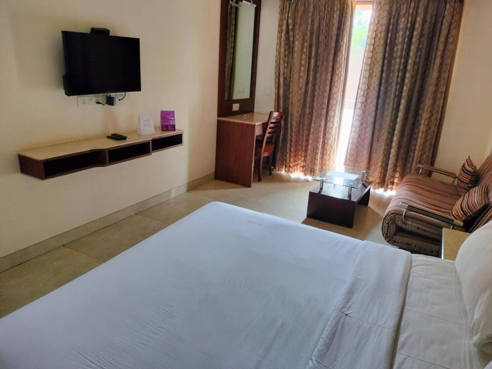 Vits Lonavala Otel Dış mekan fotoğraf
